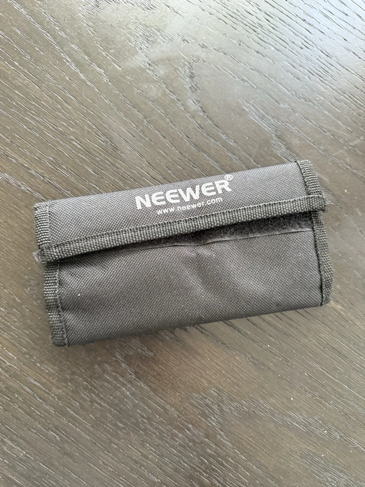 Объектив NEEWER 52 мм. Новый - открытая коробка - Изображение 4 из 4