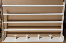 étagère  ENUDDEN IKEA avec 4 patères  et avec 4 barres porte serviettes