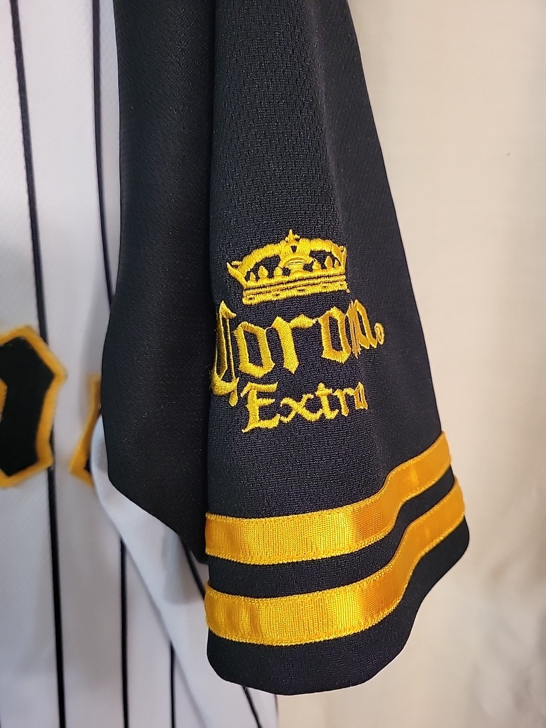 Corona Extra Button Sports Gear Baseball Jersey L… - image 4
