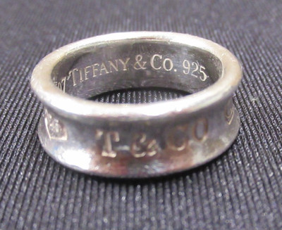 1997 Tiffany & Co. Sterling Silver 1837 Classic Concave Band Ring