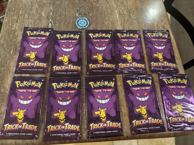 10 Pack Pokemon TCG Trick or Trade Booster Packs Halloween Cards and Keychain