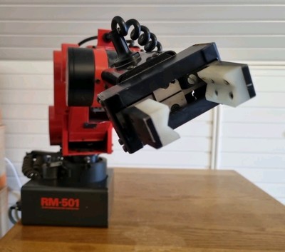 Mitsubishi Movemaster RM-501 Roboter, Control Unit, Teach Pendant TOP ZUSTAND