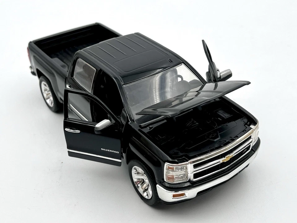 Camioneta pickup Chevy Silverado 2014 Jada Toys negra 1:24 diecast coche modelo 97018 Foto 3 de 4