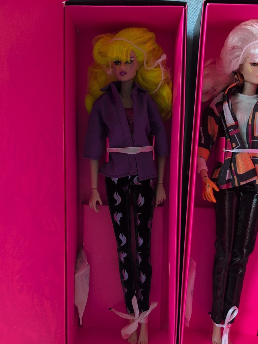 Jem and The Holograms 35th Anniversary Pizzazz & Roxy 12