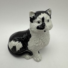 Wade Black & White Burslem Factory Cat 1st Membership Collectors Club Excellent