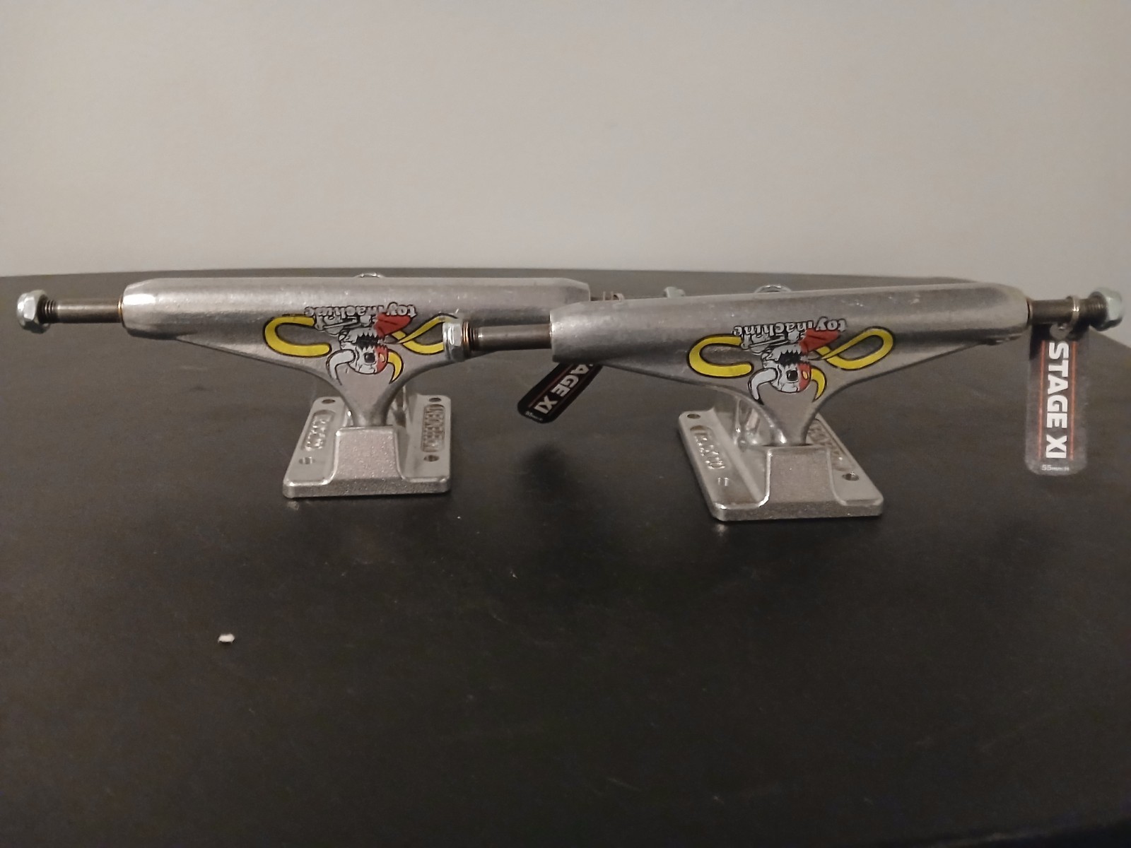 Trucks Stage 11 - Pair - 149