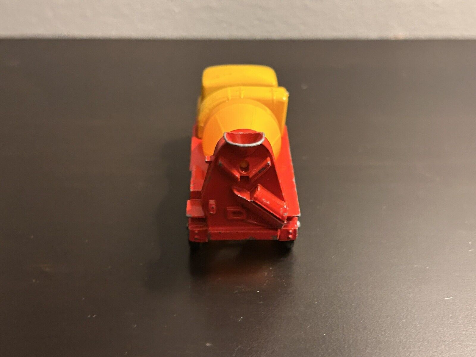 Picture 4 of 5