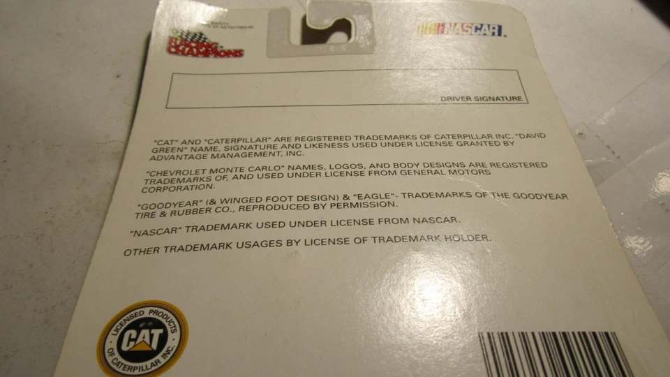 RACING CHAMPIONS 1997 EDIZIONE LIMITATA, #96 DAVID GREEN AUTO CATERPILLAR RACING - Immagine 3 di 3