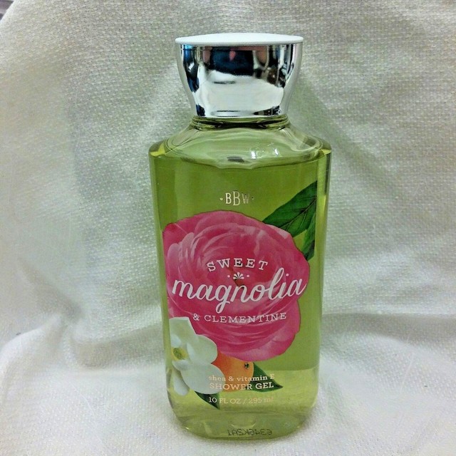 BBW SWEET MAGNOLIA & CLEMENTINE SHOWER GEL 10 OZ. 295 ML. GARDENIA