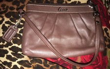 VINTAGE COACH F43431 BROWN PLEATED LEATHER WRISTLET POUCH COIN PURSE Bag EUC