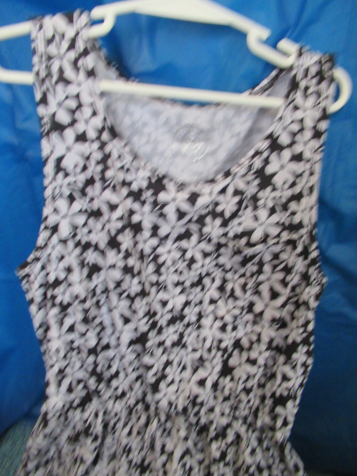Picture 4 of 6