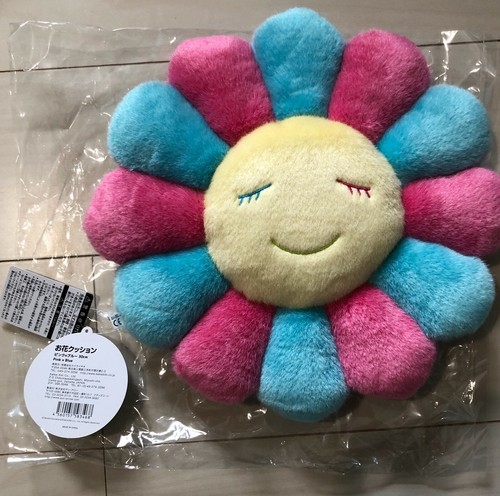 Takashi Murakami Flower Cushion Pillow plush 30cm. Pink Blue kaikai kiki - Picture 2 of 2