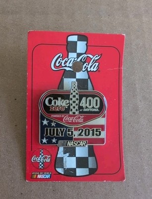 2015 NASCAR Coke Zero 400 at Daytona Event / Hat Pin Dale Earnhardt Jr Winner  