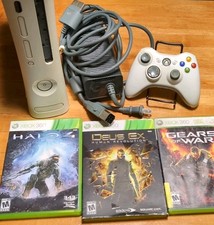 Microsoft XBOX 360 White Console w/ Games