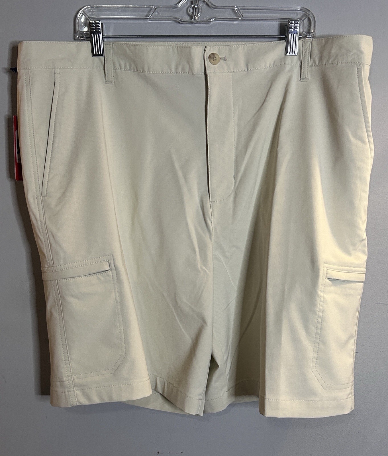 New Chaps Men's Flat Front Stretch Size 42 Light Khaki Shorts Comfort Waistband