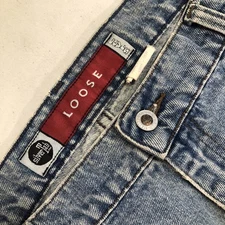 1991 VTG Levi's SilverTab Loose Straight Jeans Men’s 38x30 (38x29) Light Wash