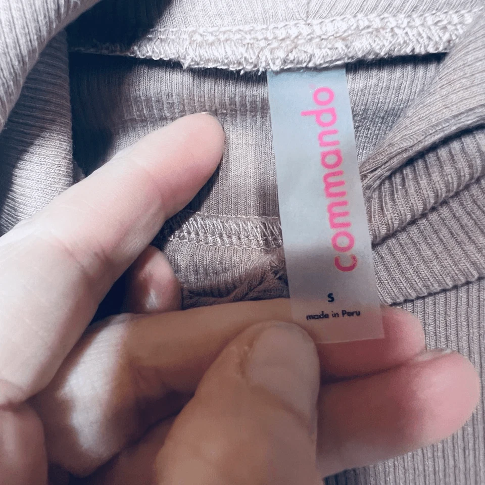 Top Commando Luxury acanalado con capucha manga larga talla S beige Foto 2 de 4