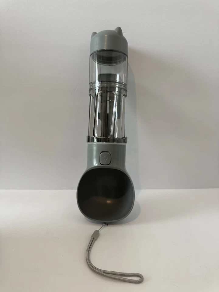 Dispensador portátil de agua y alimentos o bocadillos para mascotas 4 en 1 10 oz gris excelente 4 viajes  Foto 4 de 4