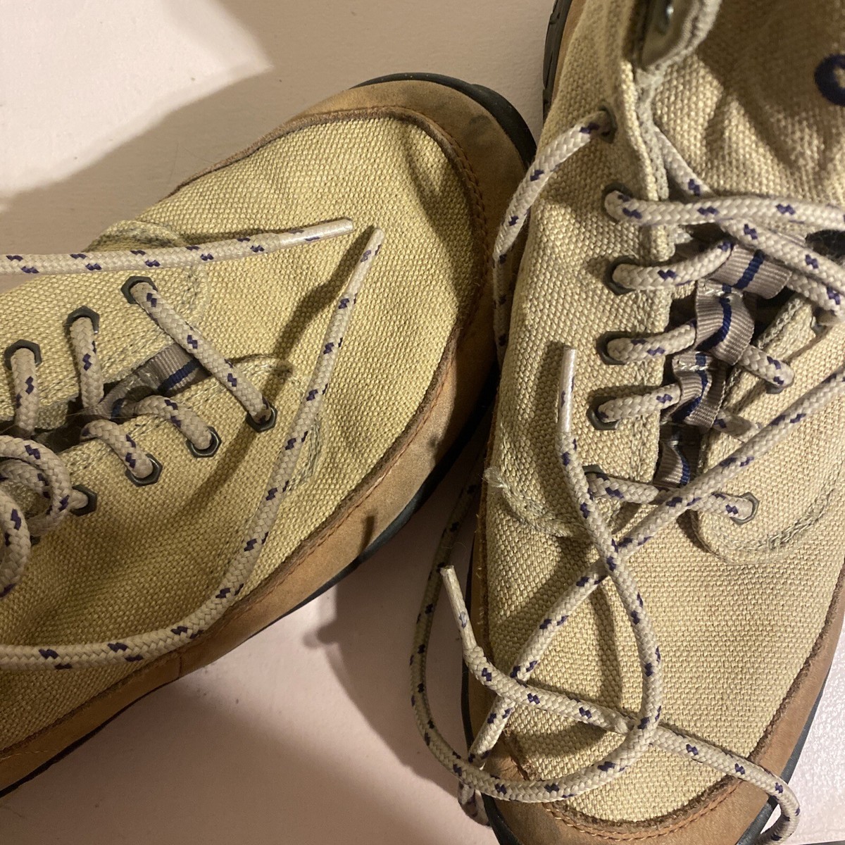 Vintage 90s Nike ACG Zion High Outdoor Hiking Boots 9 Tan Vintage 90s Nike ACG Zion High Outdoor Hiking Boots 9 Tan