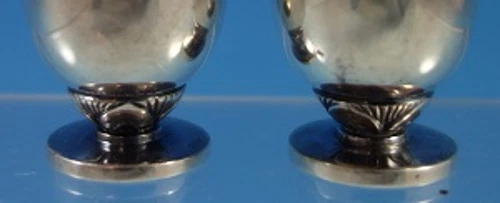 Salero y pimentero de plata esterlina Cactus de Georg Jensen 2 piezas #629B (#1606) Foto 4 de 4