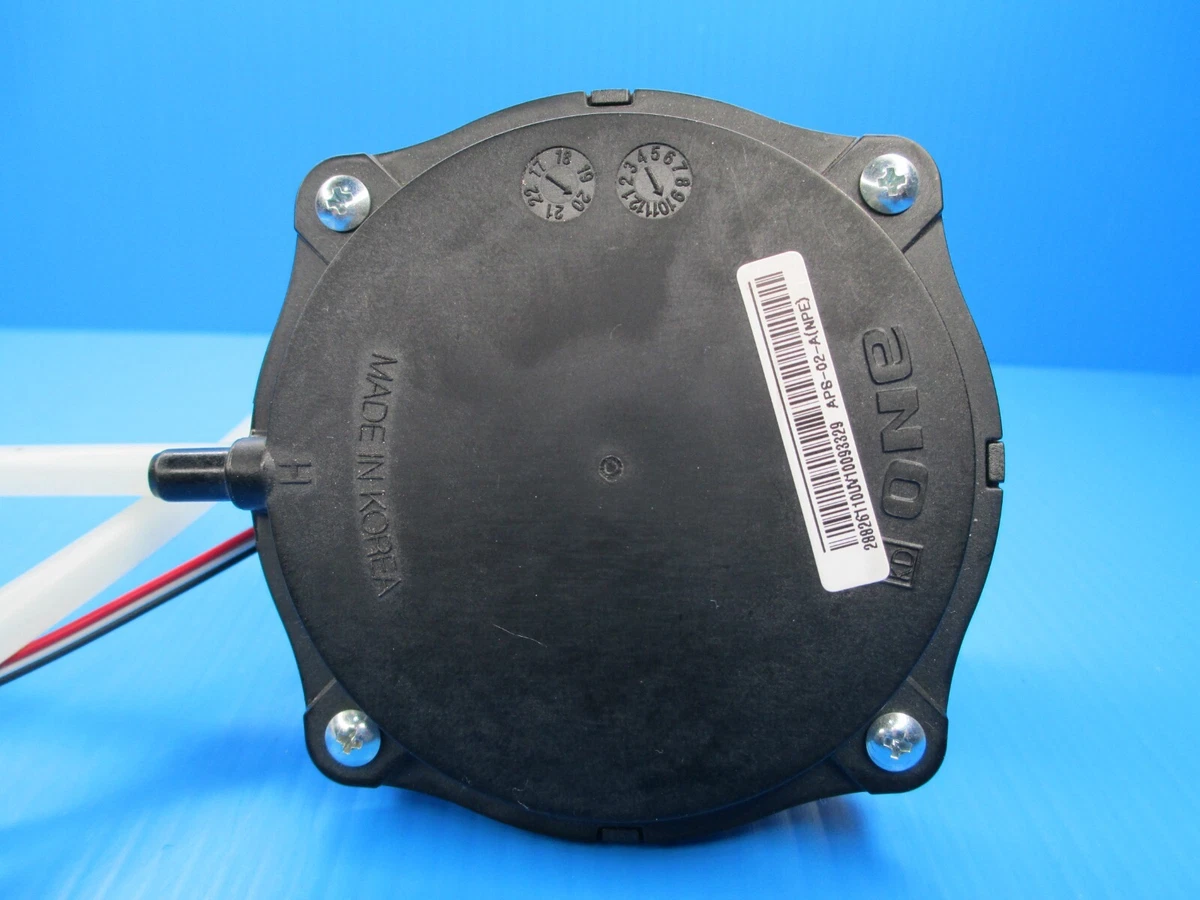 NAVIEN MODEL: NPE-240A AIR PRESSURE FLOW SENSOR APS-02-A | eBay