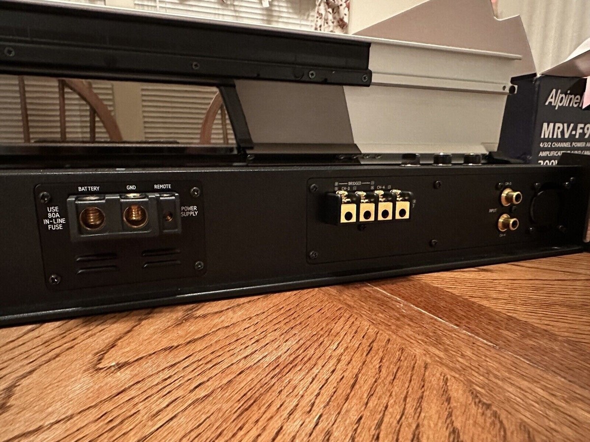 アンプ ALPINE MRV-F900 Alpine F#1 Status MRV-F900 Ultra High End 4 Channel