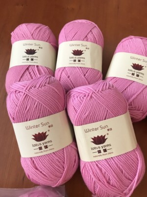 Lotus Yarn  Winter Sun  100% Washable Merino- Per Ball. DK WT Pink #09, Lot 5106