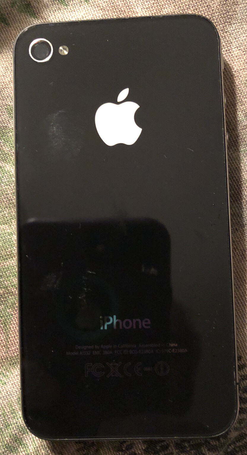 Apple iPhone 4 Black (ATT) A1332 16GB GSM + CDMA Very Good Used IOS 4.0