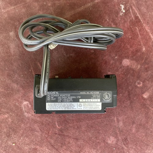 Original Sony AC-L10A genuine OEM AC Power Adapter Charger 8.4V 1.5 A