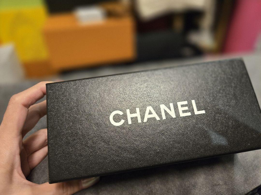 関税送料込み/ギフトに【CHANEL】ロゴ メガネ CH2208B ブラック Chanel Women Chain Sunglasses 5208-Q Black Metal Coco Mark