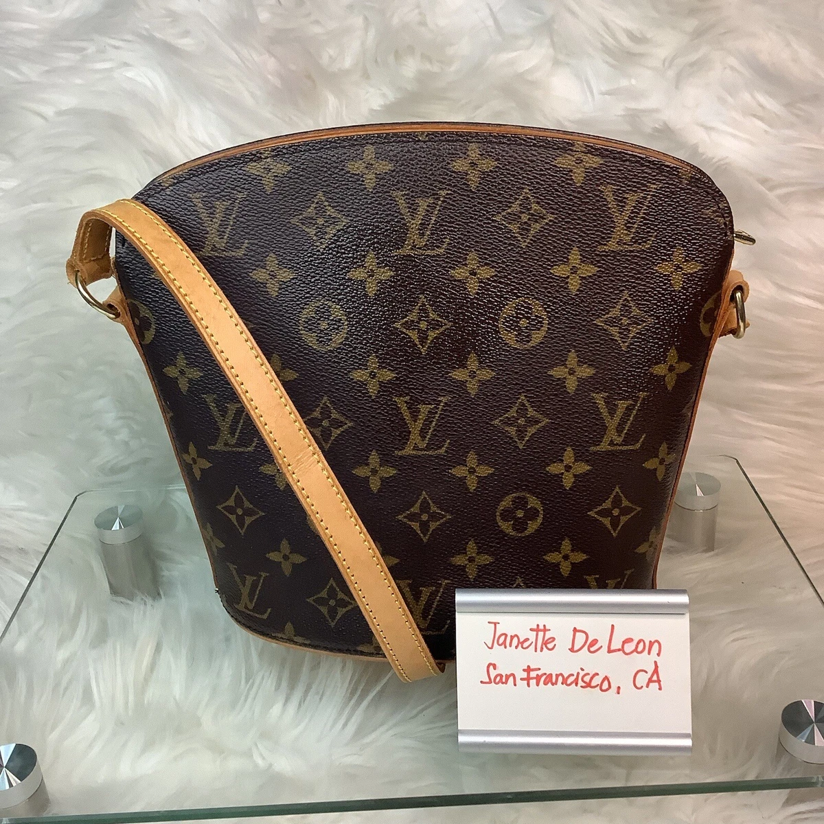 Louis Vuitton Drouot Vintage Monogram Handbag Canvas Crossbody w