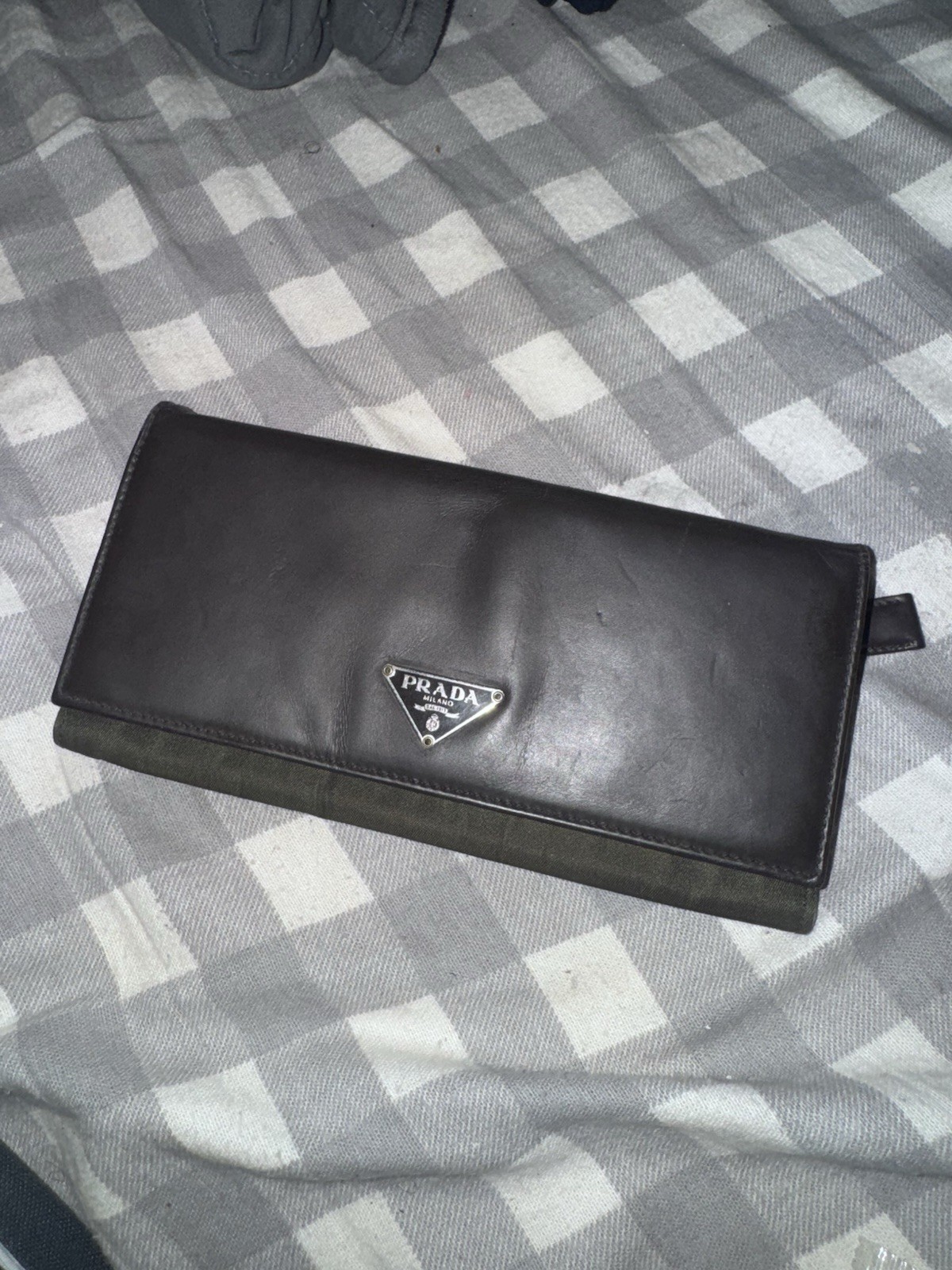 Vintage Authentic PRADA Brown Leather Wallet Clutch Card Holder