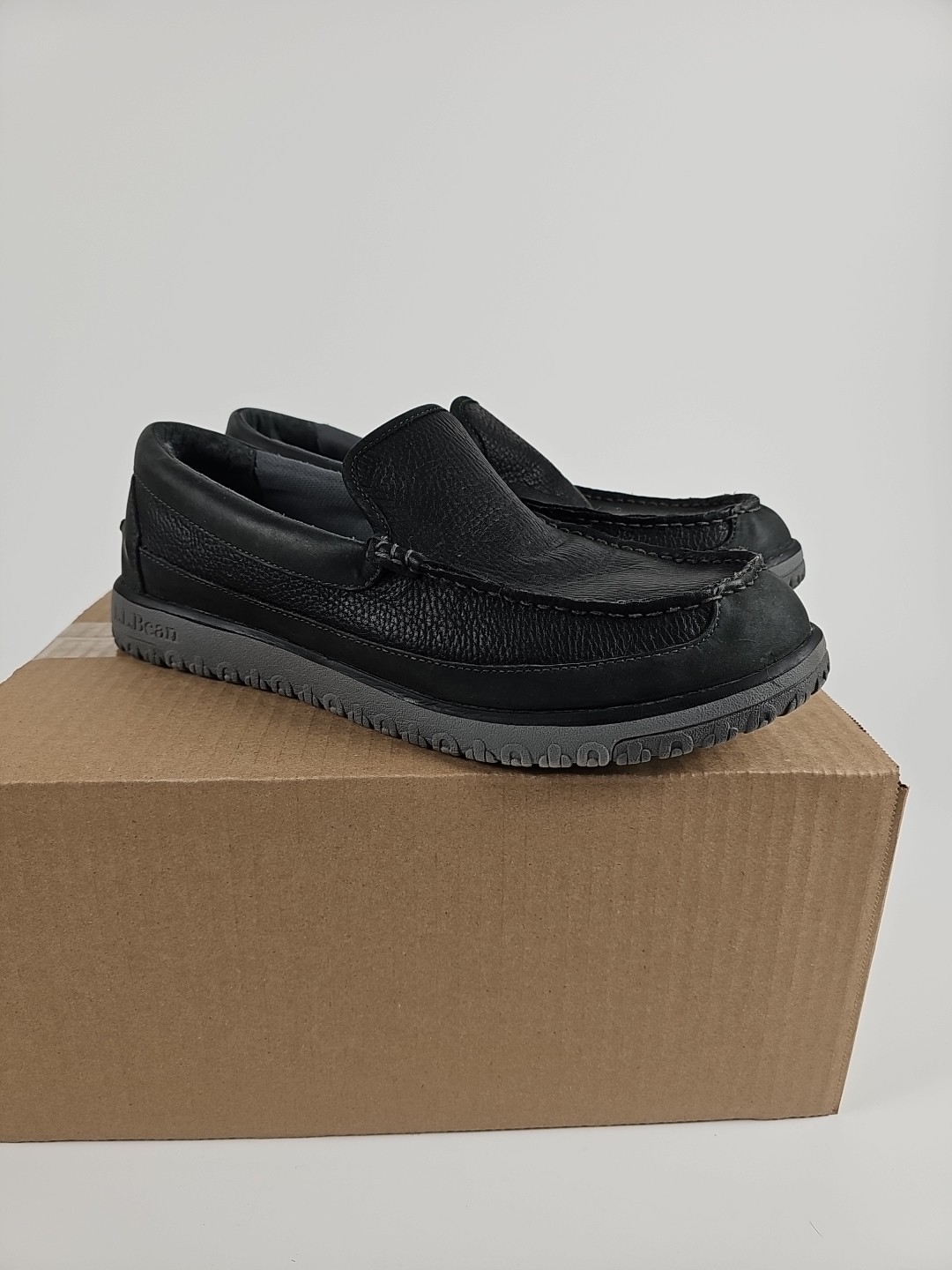 LL Bean Mens All Week Slipper Mocs Black Leather Shearling Lined Size L or 11