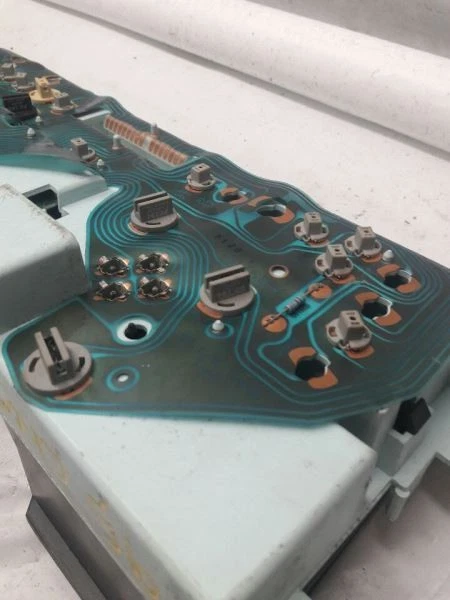 Speedometer 8 Cylinder Cluster Fits 95 CHEVROLET 1500 PICKUP 155433 — 第 4/4 张图片