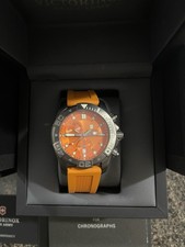 Victorinox Swiss Army Men s Dive Master 500 Quartz Movement Excellent Condition