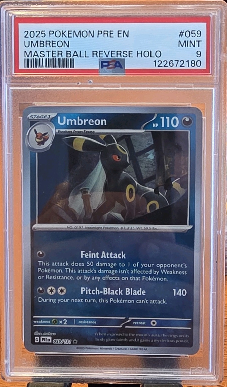 Pokémon Umbreon Master Ball Pattern 059/131 Sv: Prismatic Evolutions Holo PSA 9