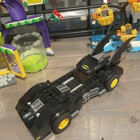 LEGO DC Comics Super Heroes: Jokerland (76035) 100% Complete WITH FIGS