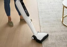 Spazzola combinata per pavimenti e tappetti per aspirapolvere con tubo
