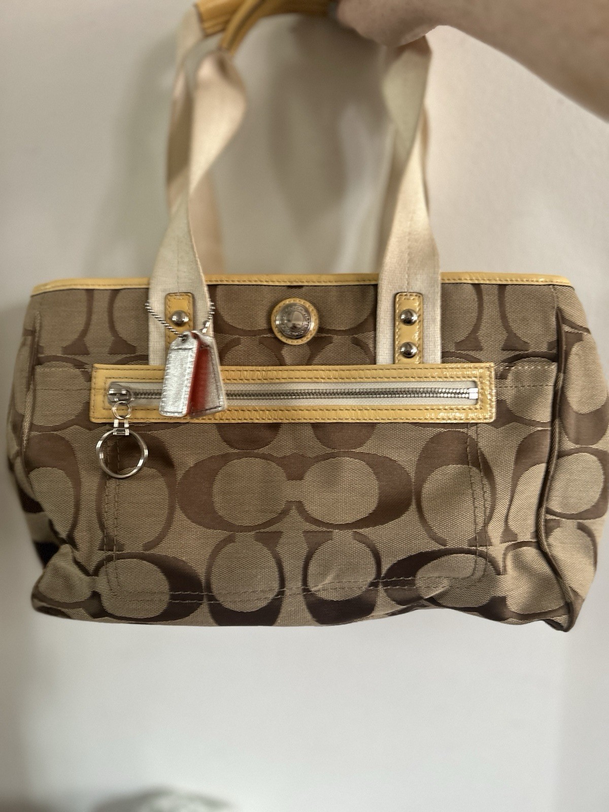 Authentic Coach Daisy Khaki Signature Collection Jacquard Shoulder D1193-F14878