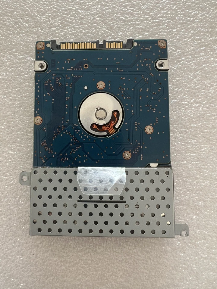 HTS723232A7A364 Hitachi 0J13233 320GB 7200RPM 3Gbps 2.5 Laptop HDD Hard Drive A3 - Image 2 of 2