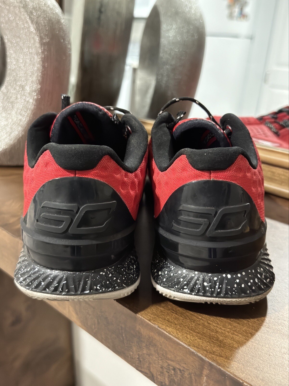 Size 11 - Under Armour Curry 1 Low Red - Gem display picture 2