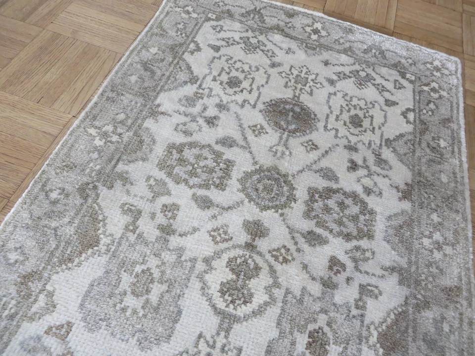 1'11 X 2'10 Hand Knotted Ivory Gray Bamboo Silk Oushak Oriental Rug Ushak G5733 - Image 3 of 4