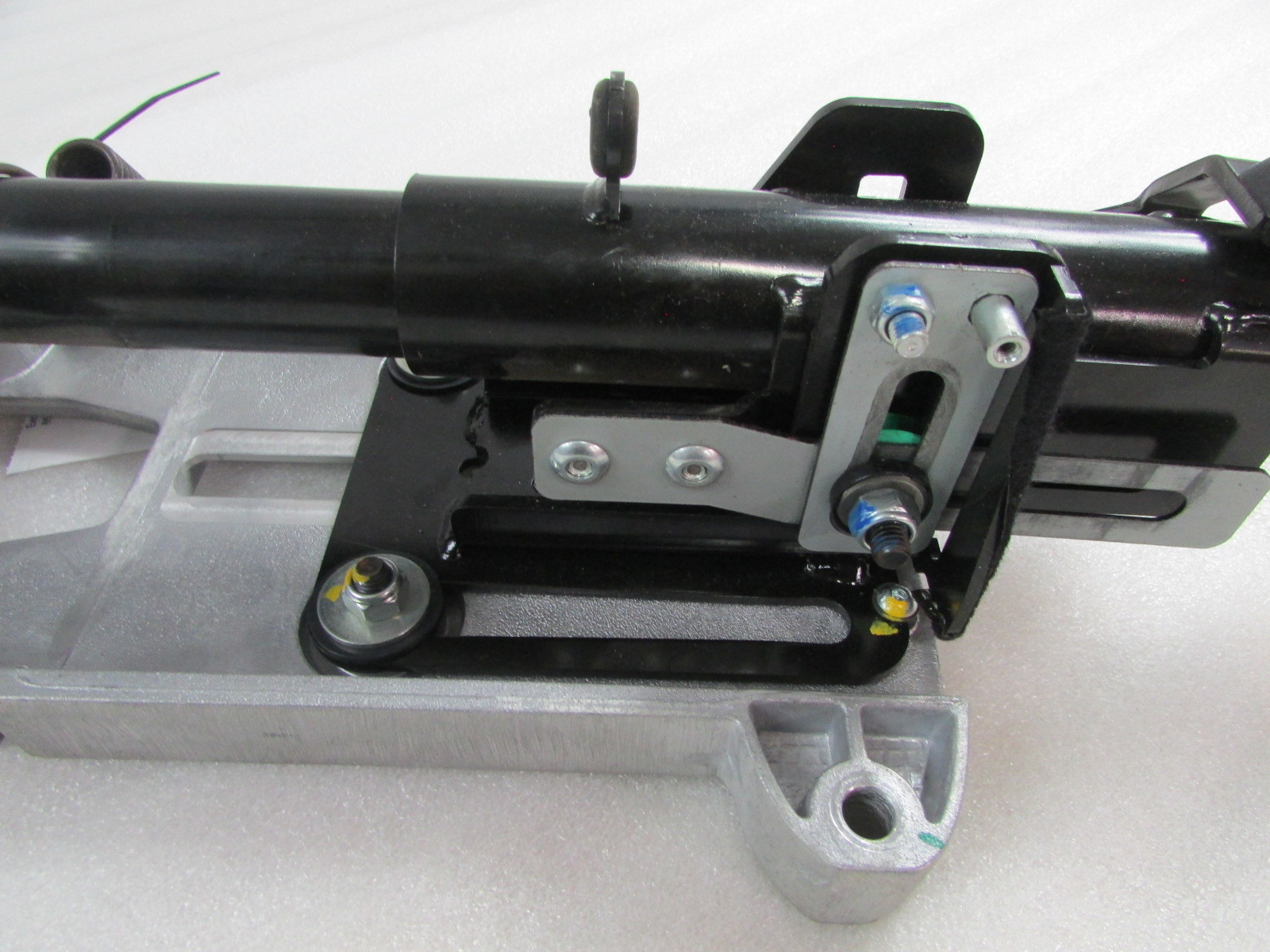 Mclaren MP4-12C, Steering Column, Used, P/N 11D0120CP