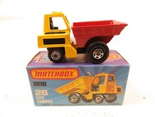 Matchbox 26 Site Dumper Yellow Cab Red Dump w/OB NIB 8534
