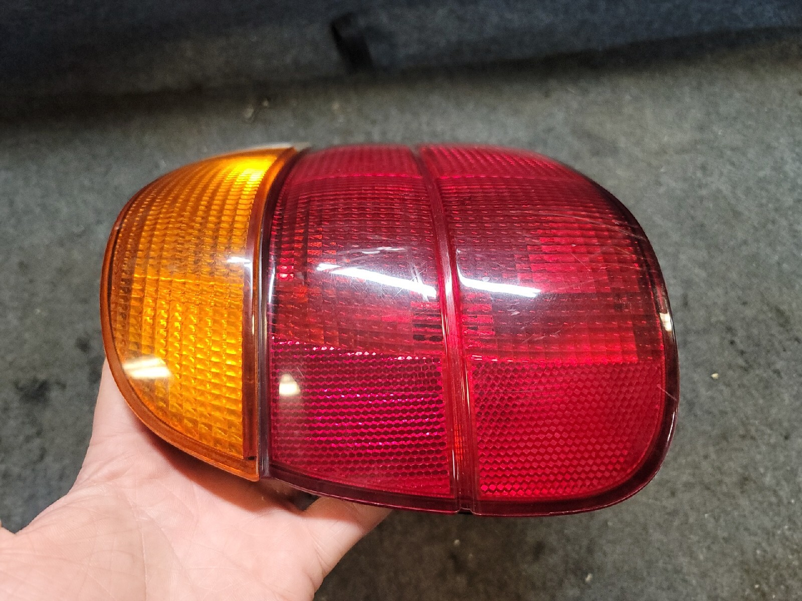 19951999 BMW E36 318ti Hatchback Left Driver's Side Rear Tail Light