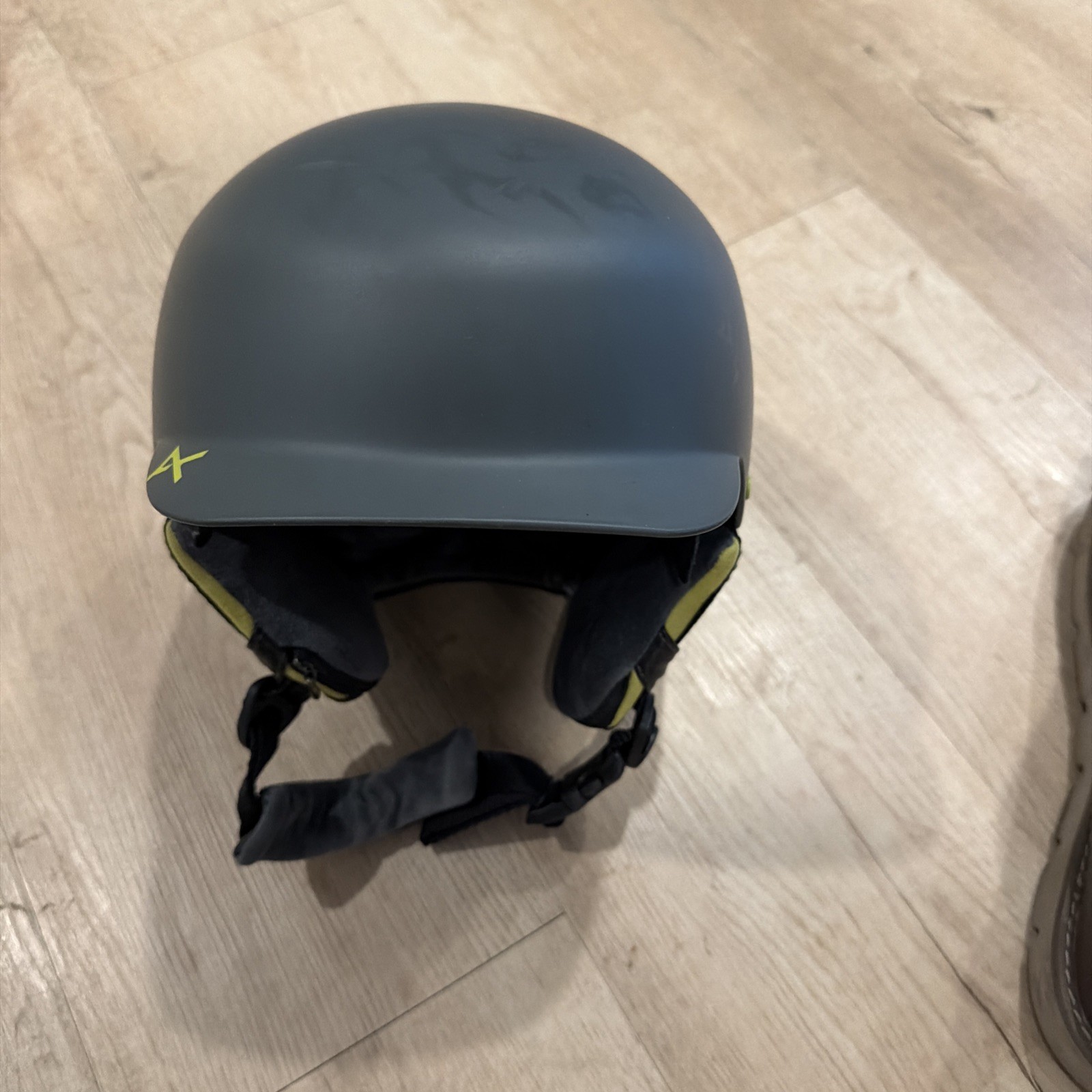 Helmet Sz M Matte Grey Gray Green