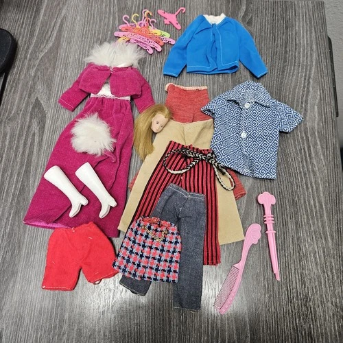 Vintage 1970's Barbie Clothes & Accessories Lot