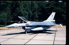 BF199 ORIGINAL K64 AIRCRAFT SLIDE: Belgium AF GD F-16A Fighting Falcon FA-100