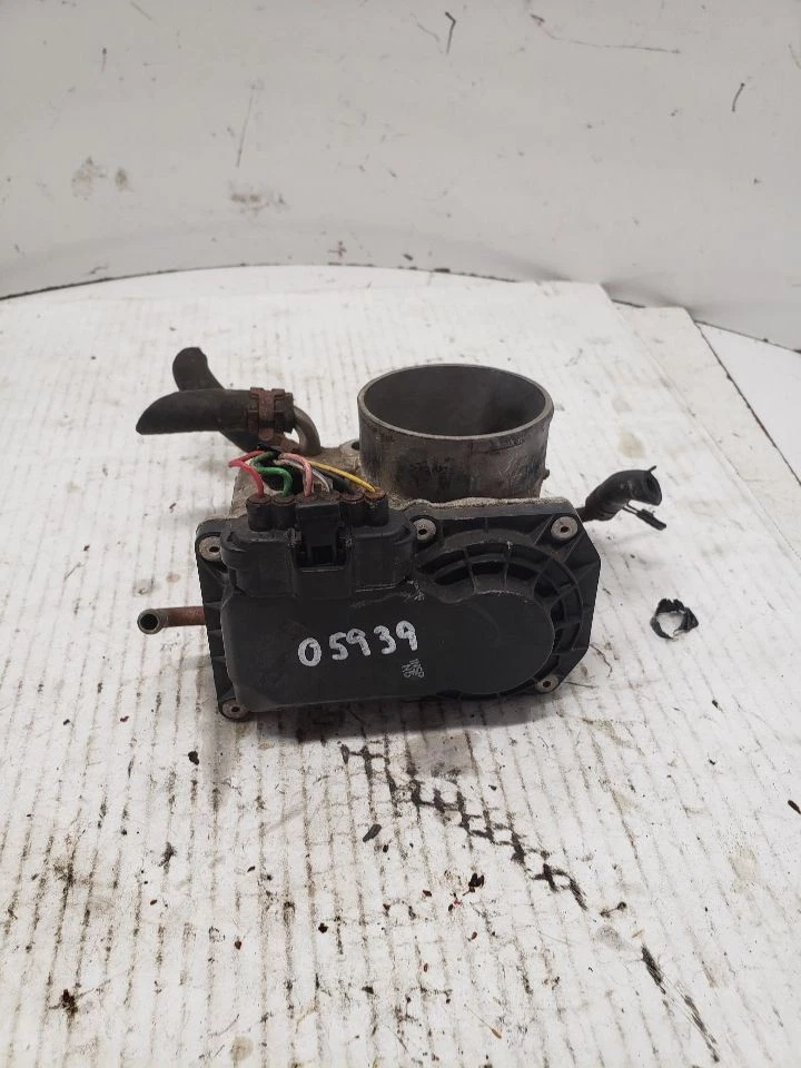 Conjunto de válvula de acelerador del cuerpo del acelerador 2,4 L para 08-15 SCION XB 1402299 Foto 2 de 4