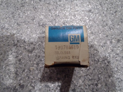55-81 C1 C2 C3 Corvette Clutch Fork Retainer Spring--GM #3784619--NOS-NCRS! - Picture 2 of 4